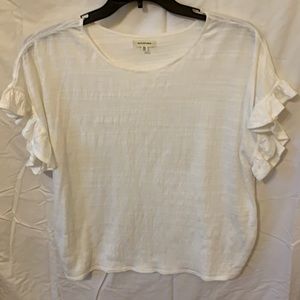 Max Studios creme knit top size XL ruffle sleeve